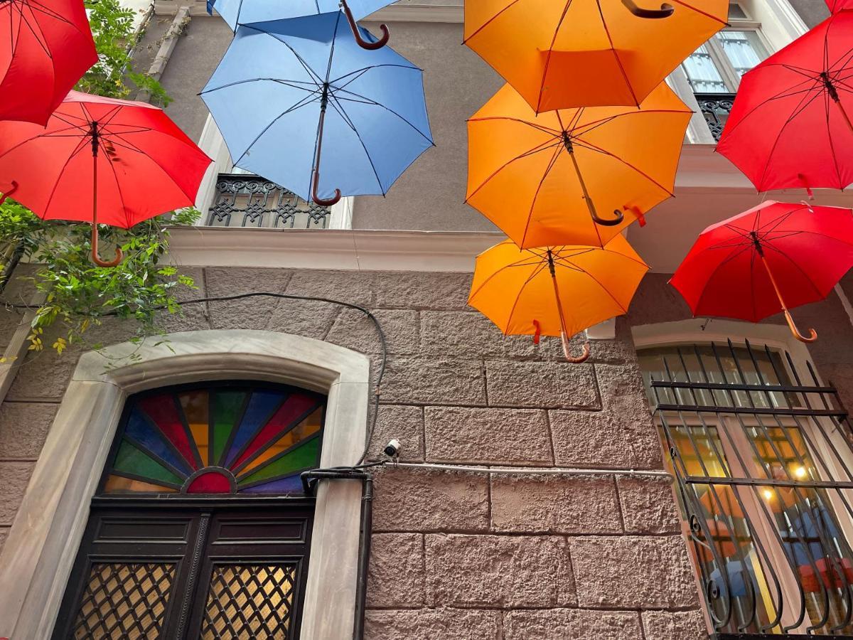 Istanbul Taksim Istiklal Street Kamil Hotel - Historical Екстериор снимка