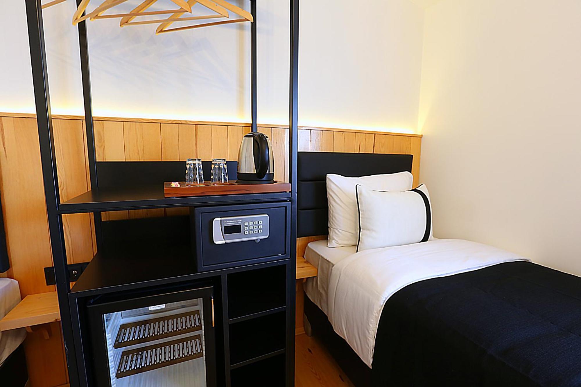Istanbul Taksim Istiklal Street Kamil Hotel - Historical Стая снимка
