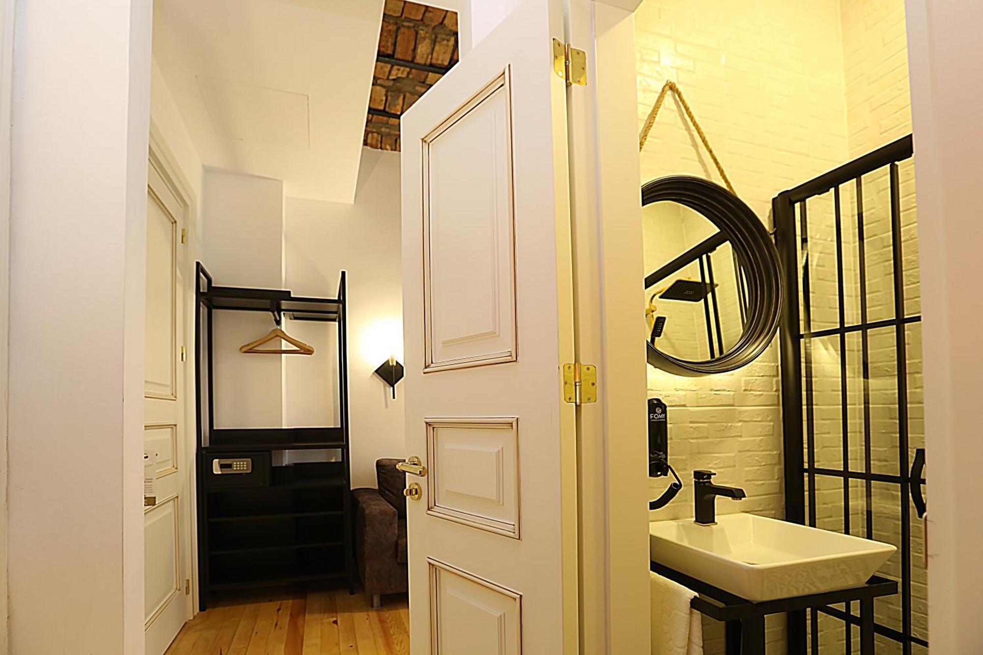 Istanbul Taksim Istiklal Street Kamil Hotel - Historical Стая снимка