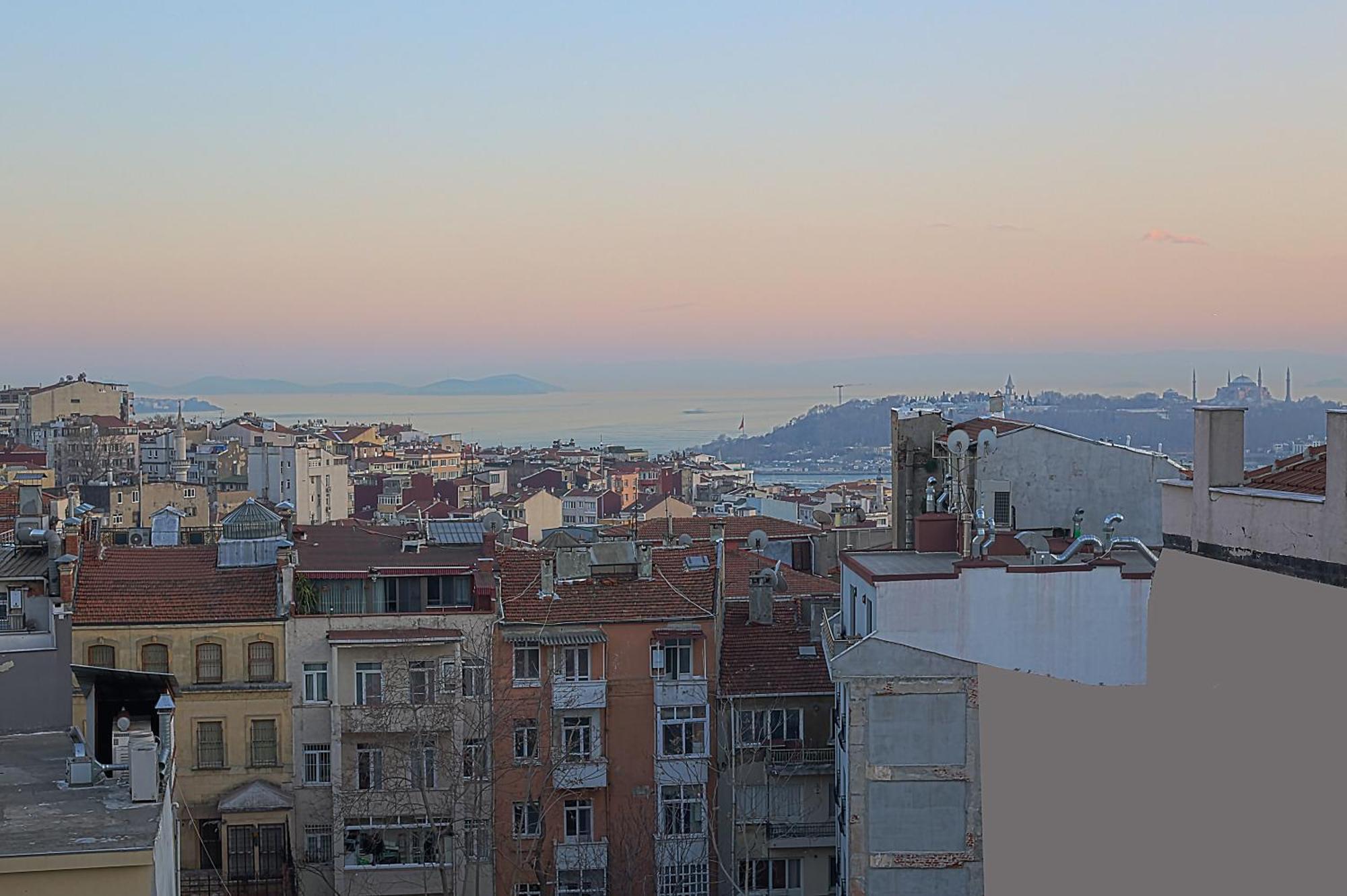 Istanbul Taksim Istiklal Street Kamil Hotel - Historical Стая снимка